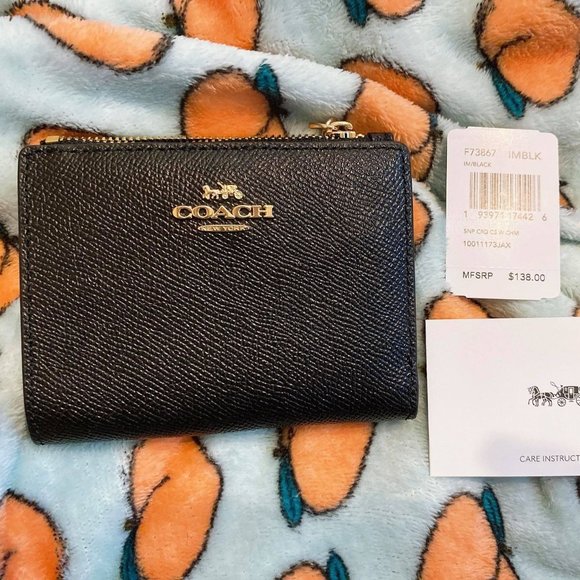 Coach Handbags - Coach Snap Card Case